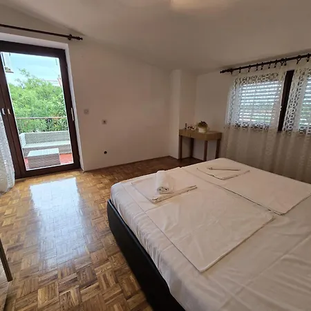 Vakantiehuis Casa Delle Rose Ližnjan